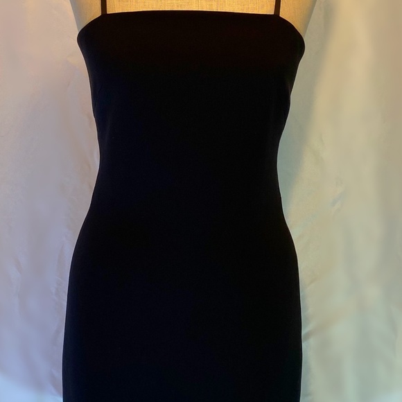 Elizabeth and James Caressa Dress - Picture 6 of 7